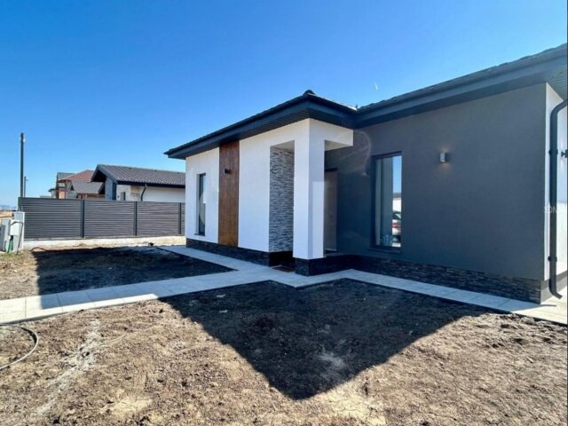 Sanpetru, Brasov, casa 4 camere, 159 mp, teren 500 mp,